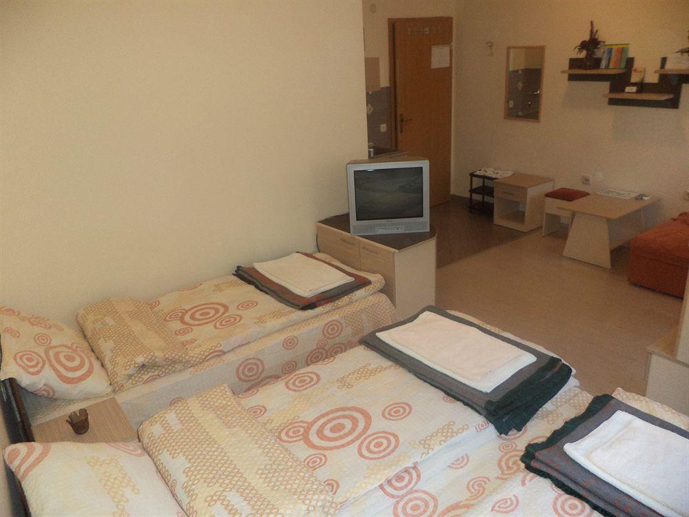 Luccia Apartments - Ohrid City Centre ภายนอก รูปภาพ