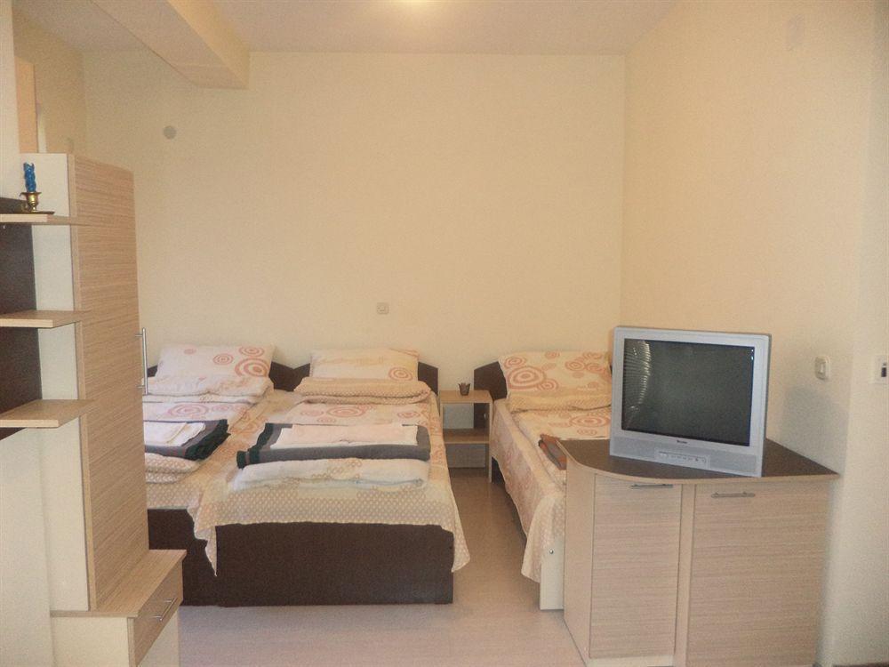 Luccia Apartments - Ohrid City Centre ภายนอก รูปภาพ