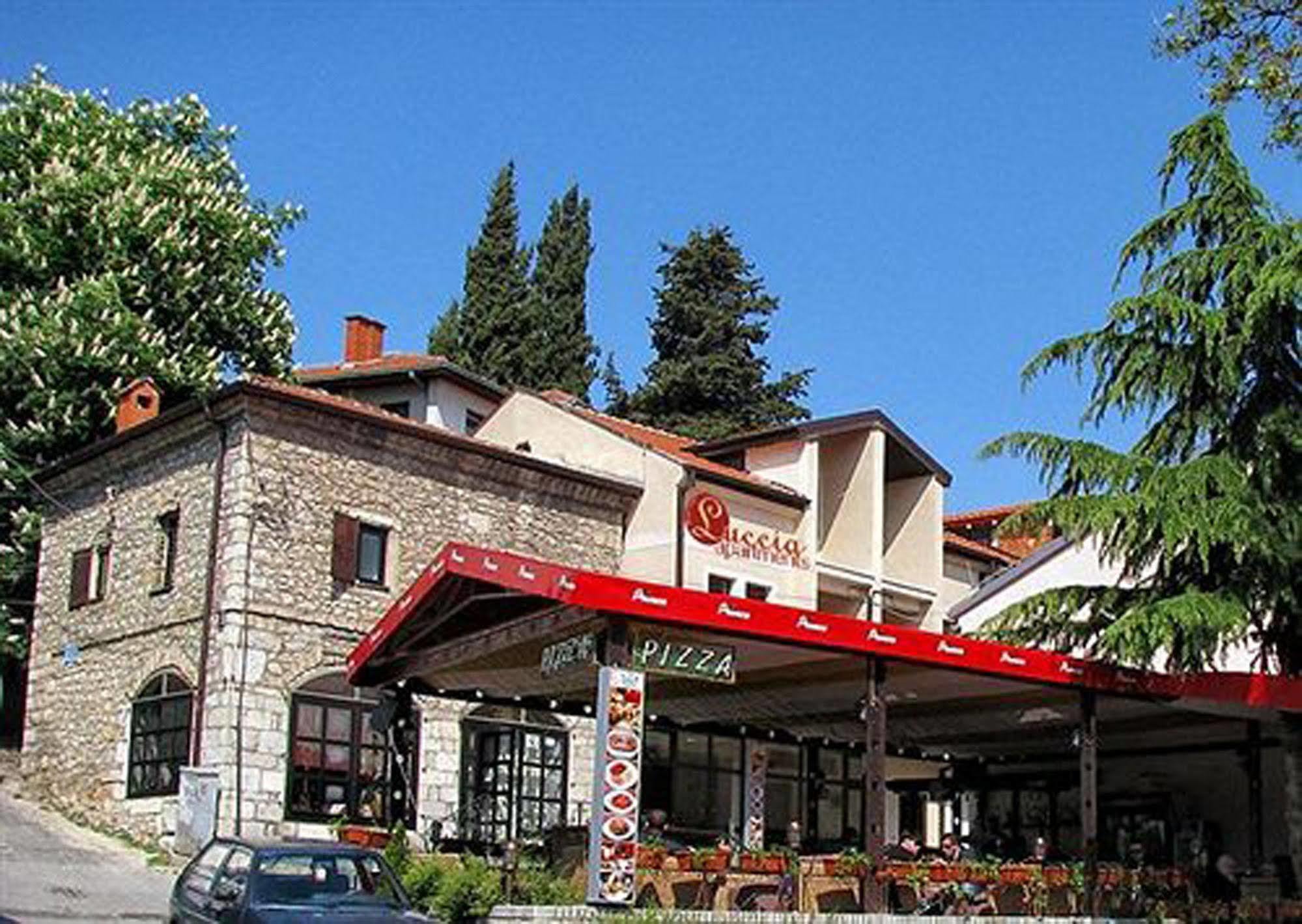 Luccia Apartments - Ohrid City Centre ภายนอก รูปภาพ