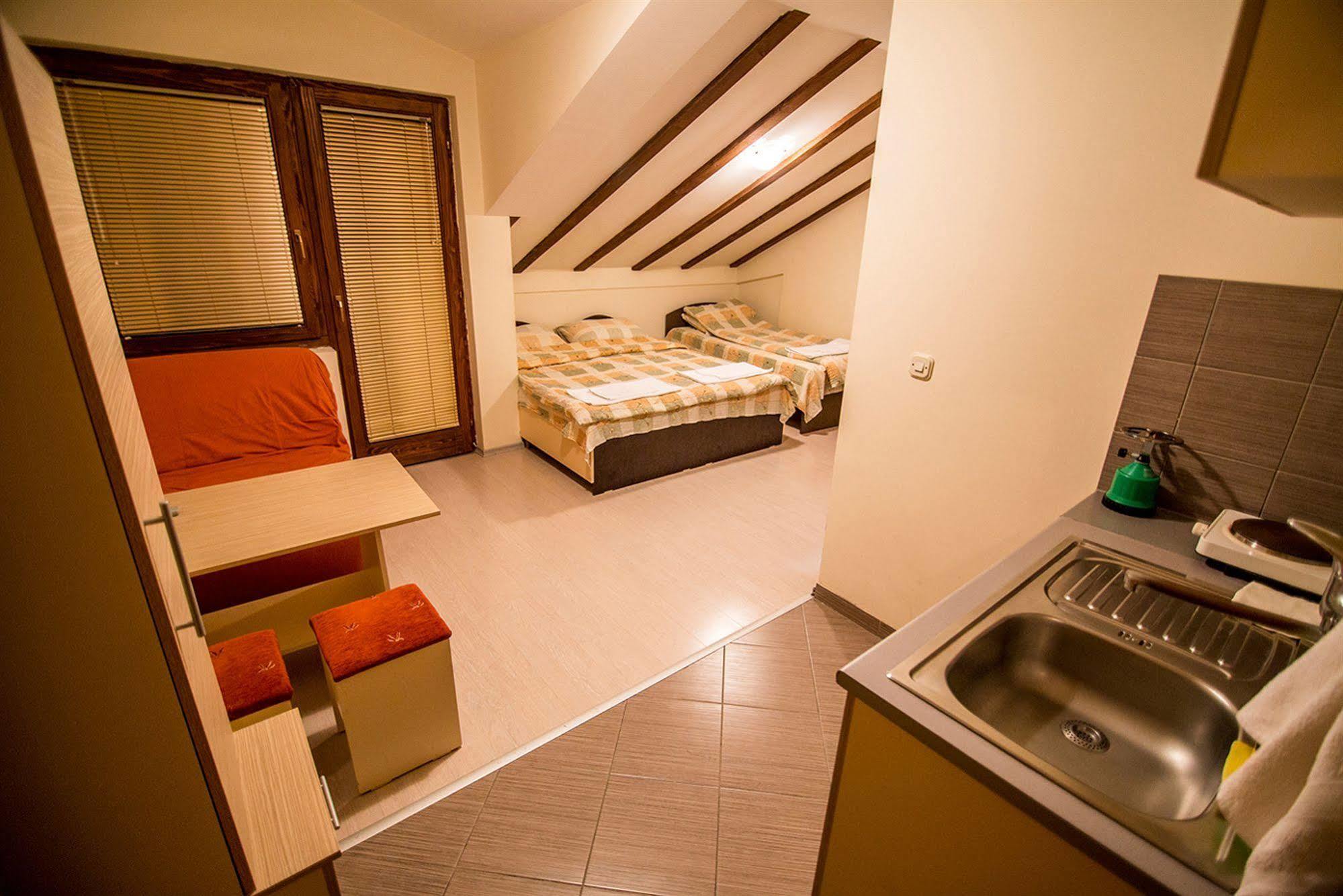 Luccia Apartments - Ohrid City Centre ภายนอก รูปภาพ