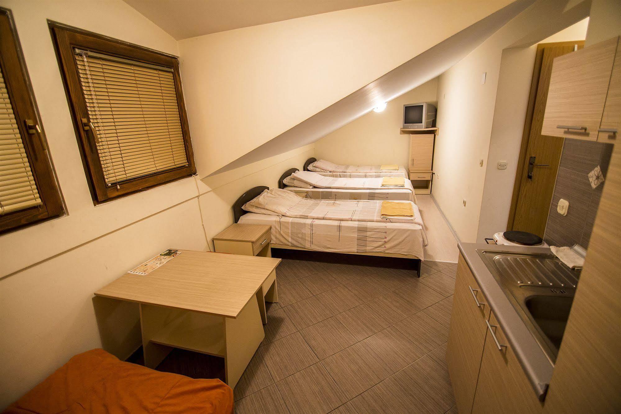 Luccia Apartments - Ohrid City Centre ภายนอก รูปภาพ
