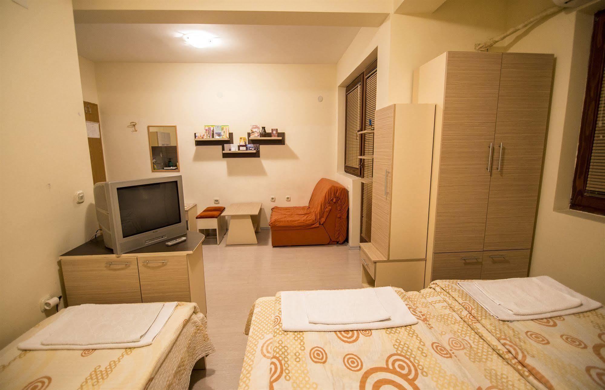 Luccia Apartments - Ohrid City Centre ภายนอก รูปภาพ